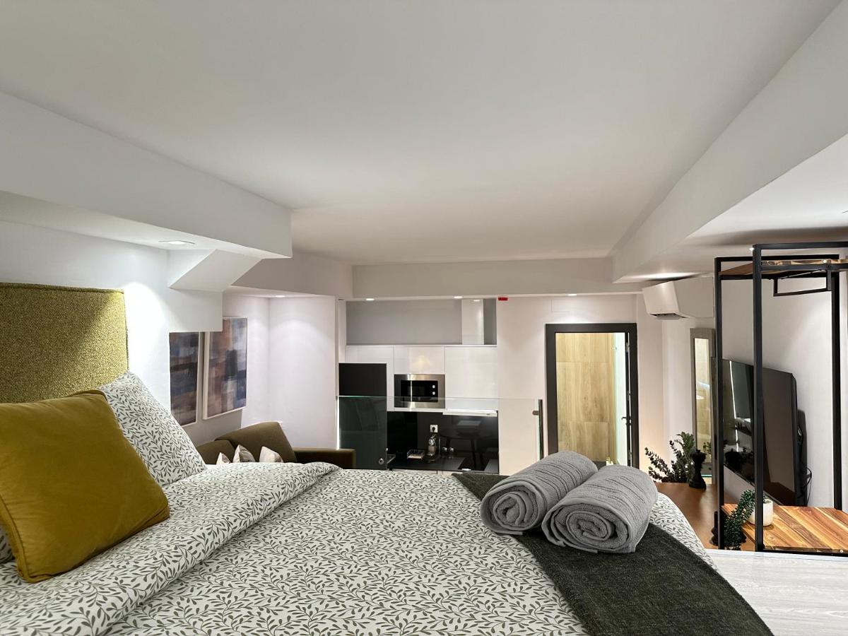 Suites 18 - Hostatel Granada Exteriér fotografie